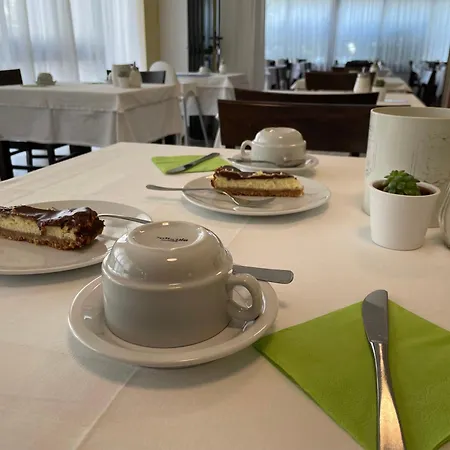 Ornella * Линьяно-Саббьядоро