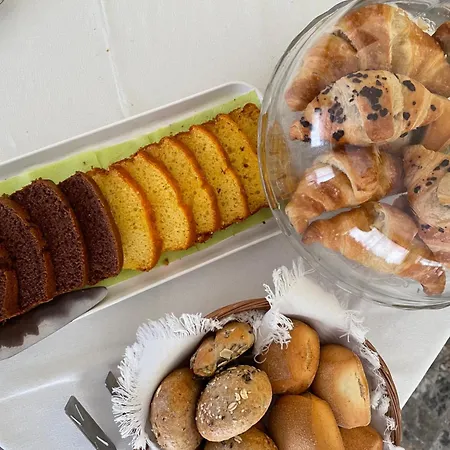 Отель Ornella *