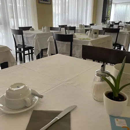 Otel Ornella Lignano Sabbiadoro